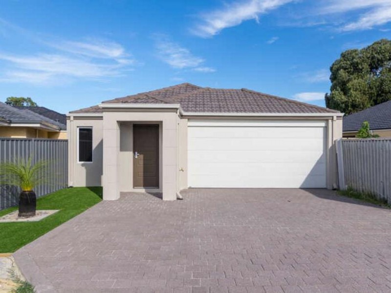 90 Keane Street, Cloverdale WA 6105