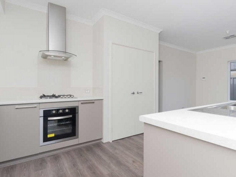 90 Keane Street, Cloverdale WA 6105