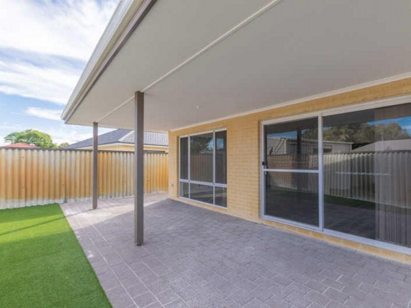 90 Keane Street, Cloverdale WA 6105