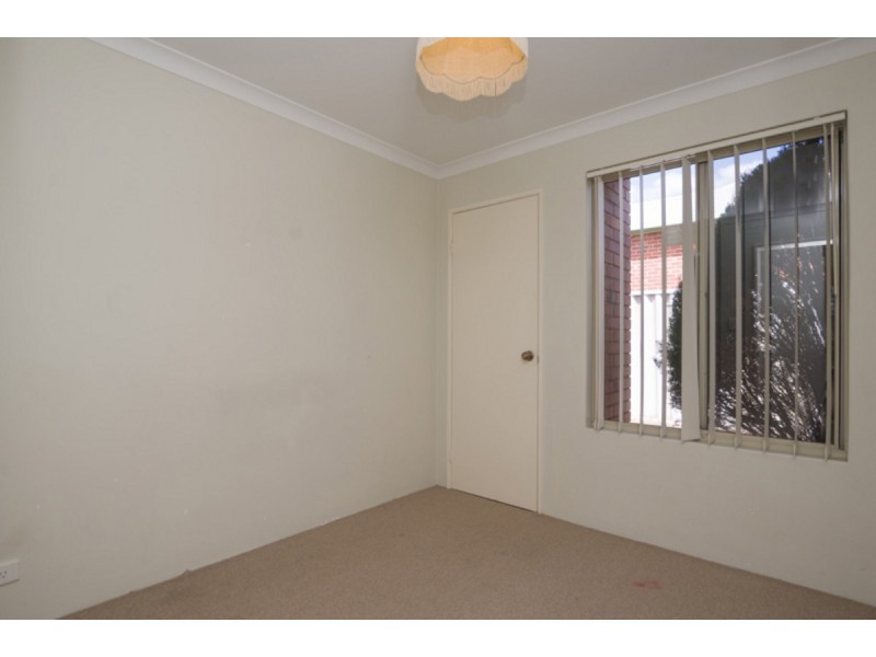 11 Colombo Street, Victoria Park WA 6100