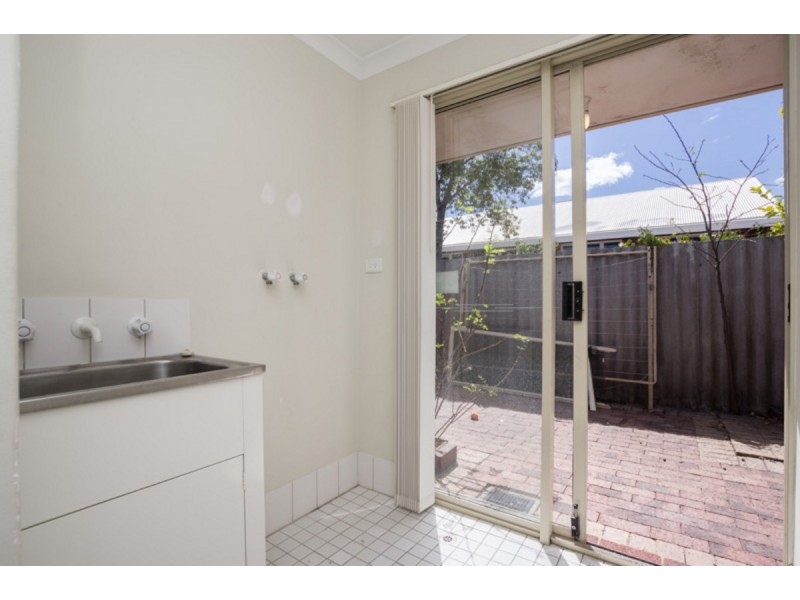 11 Colombo Street, Victoria Park WA 6100