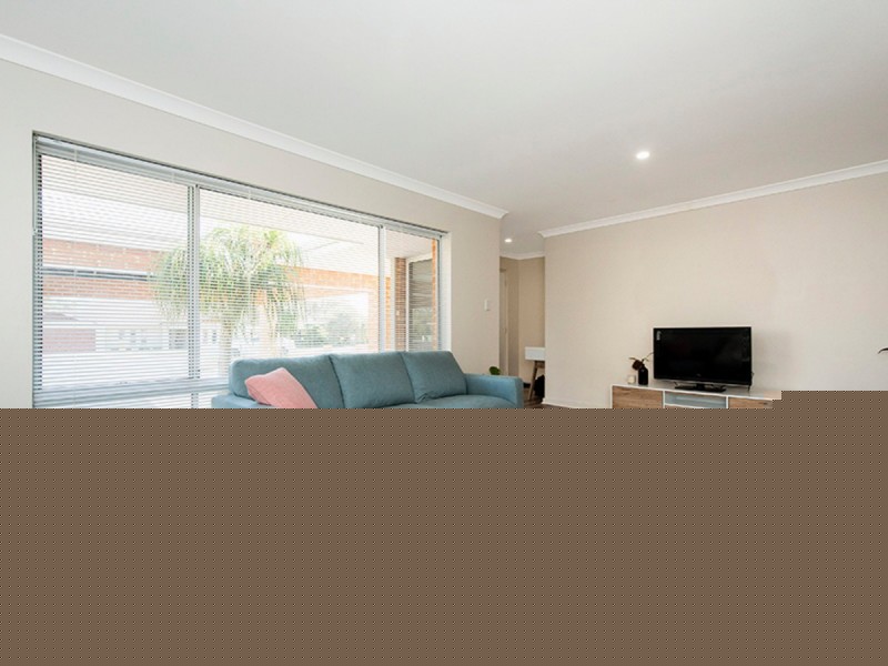 1/61 Arlunya Avenue, Belmont WA 6104