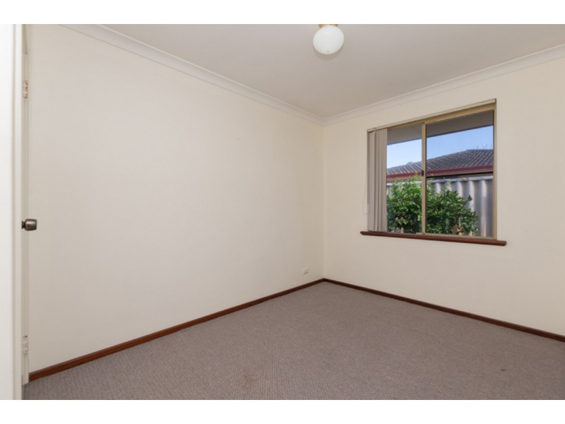 27 Galaxy Way, Carlisle WA 6101