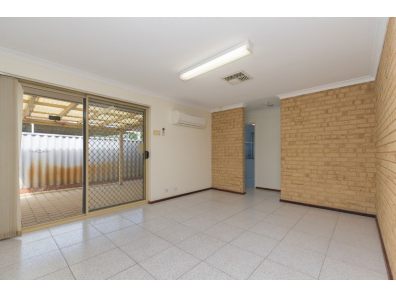 27 Galaxy Way, Carlisle WA 6101