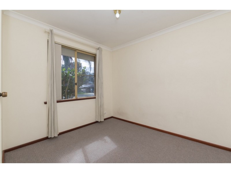 27 Galaxy Way, Carlisle WA 6101