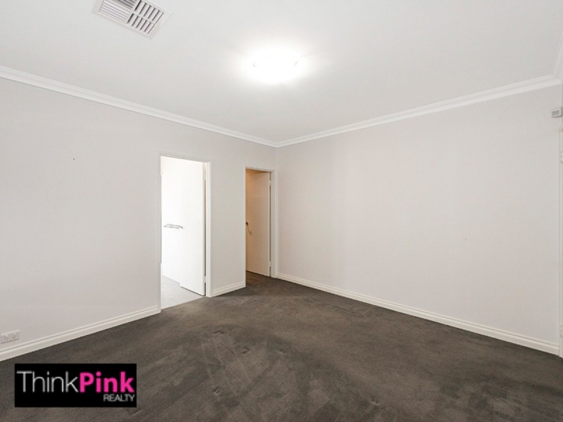 2/388 Belgravia Street, Cloverdale WA 6105