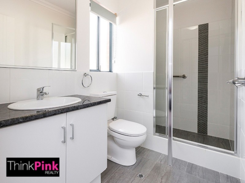 2/388 Belgravia Street, Cloverdale WA 6105