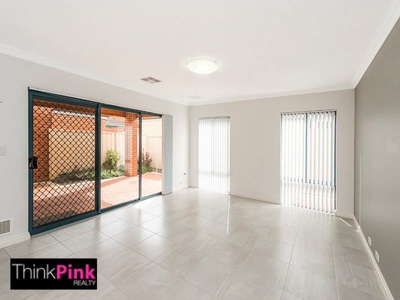 2/388 Belgravia Street, Cloverdale WA 6105