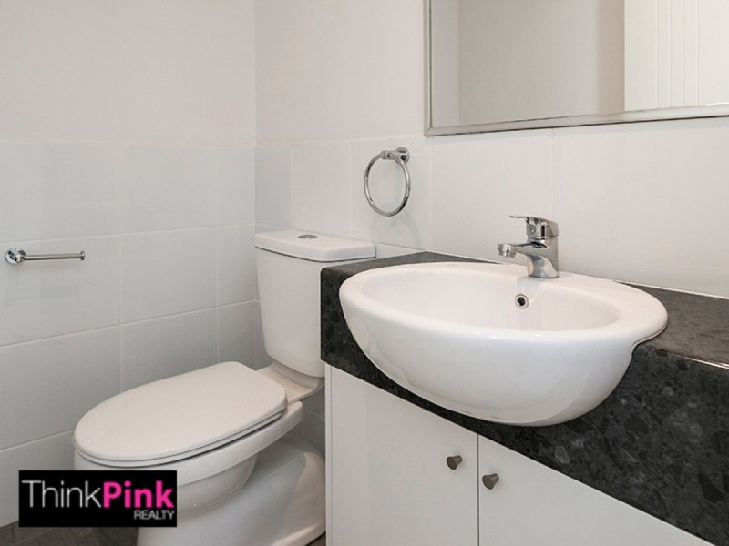 2/388 Belgravia Street, Cloverdale WA 6105