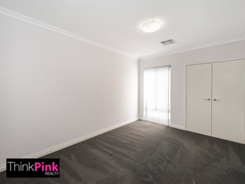 2/388 Belgravia Street, Cloverdale WA 6105