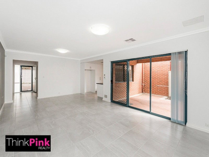 2/388 Belgravia Street, Cloverdale WA 6105