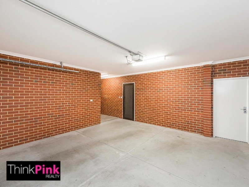 2/388 Belgravia Street, Cloverdale WA 6105