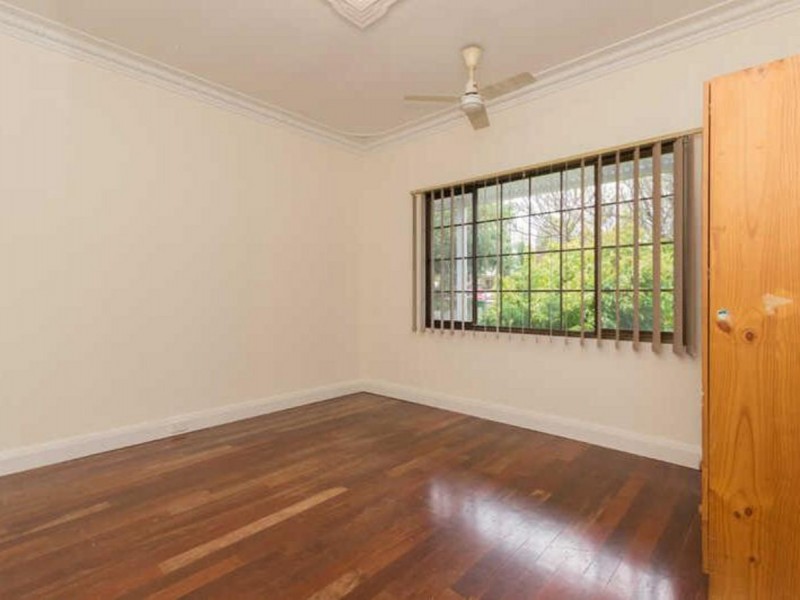 74 Armadale Road, Rivervale WA 6103