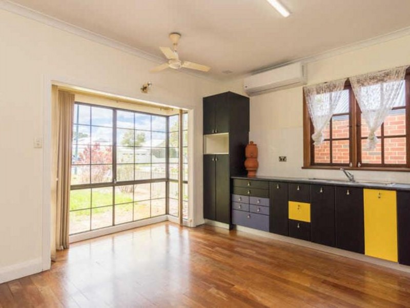 74 Armadale Road, Rivervale WA 6103