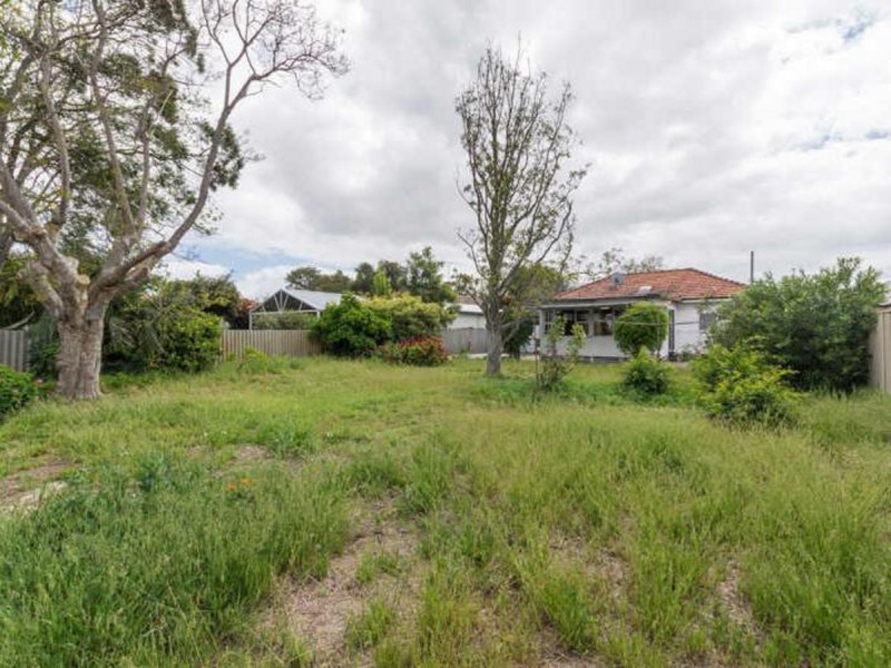 74 Armadale Road, Rivervale WA 6103