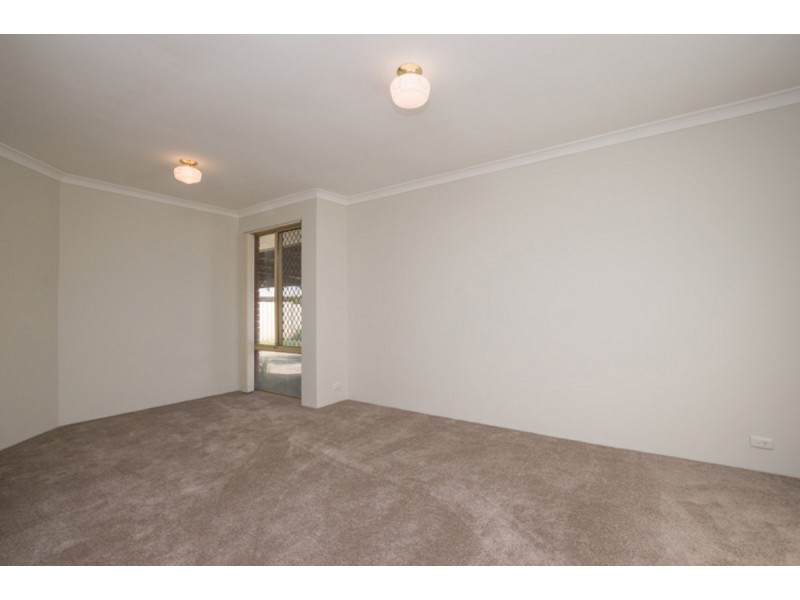 2 Yukon Place, Beechboro WA 6063