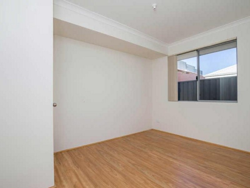 201B Treasure Road, Queens Park WA 6107