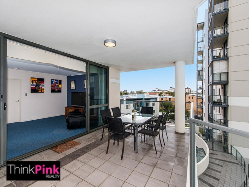 49/18 Tanunda Drive, Rivervale WA 6103