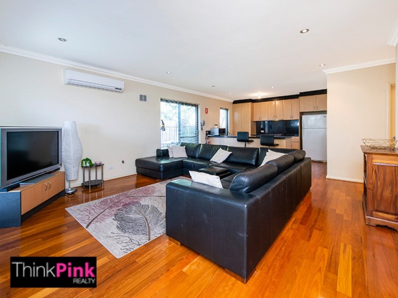 1/11 Salisbury Road, Rivervale WA 6103