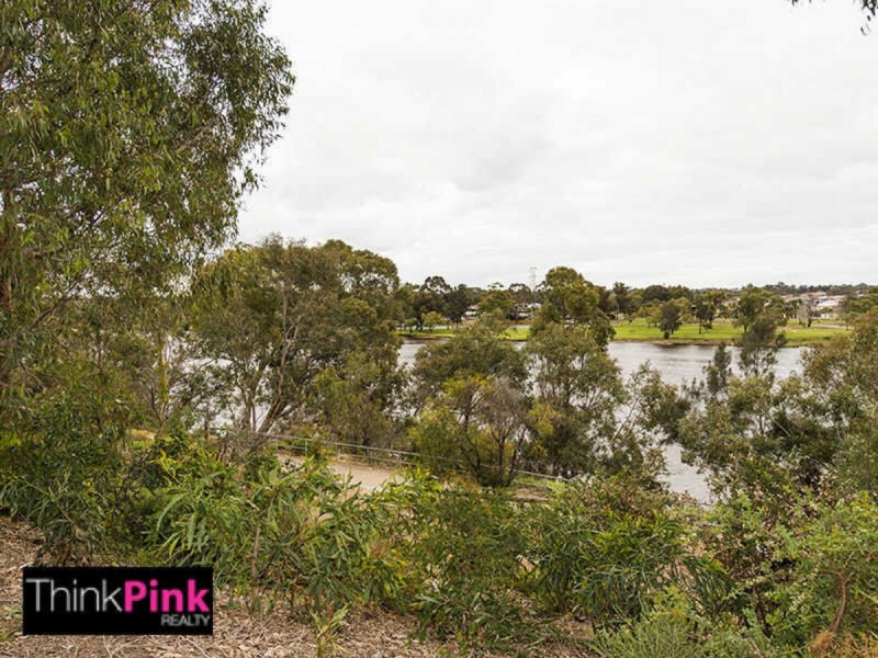 221/54 Nannine Place, Rivervale WA 6103