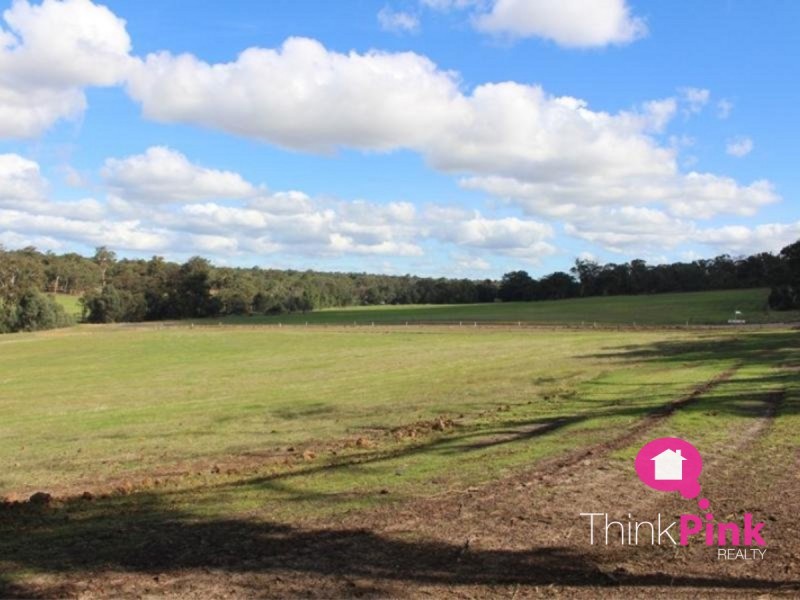 135 Cockatoo Drive, Bindoon WA 6502