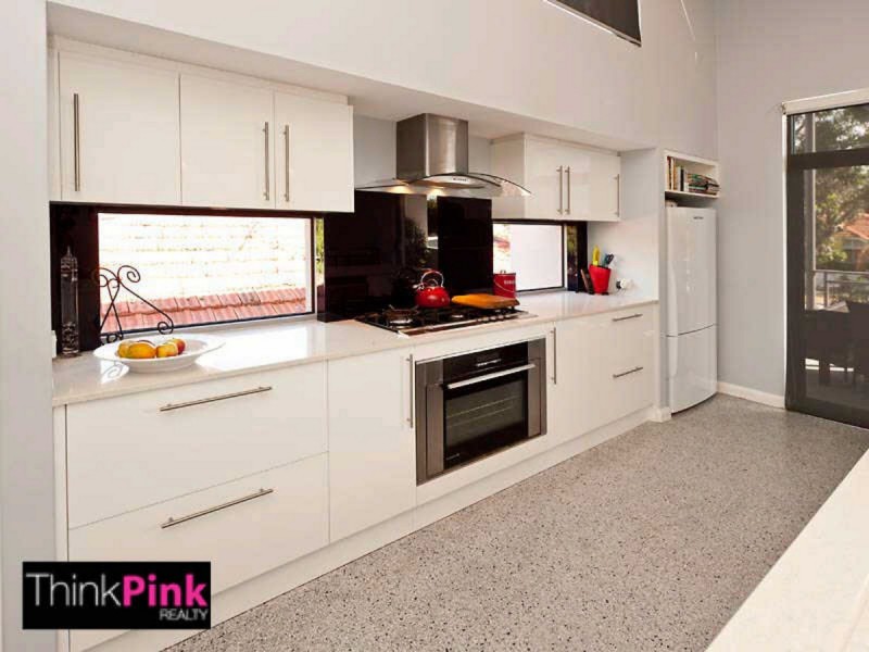 21 Norwood Road, Rivervale WA 6103