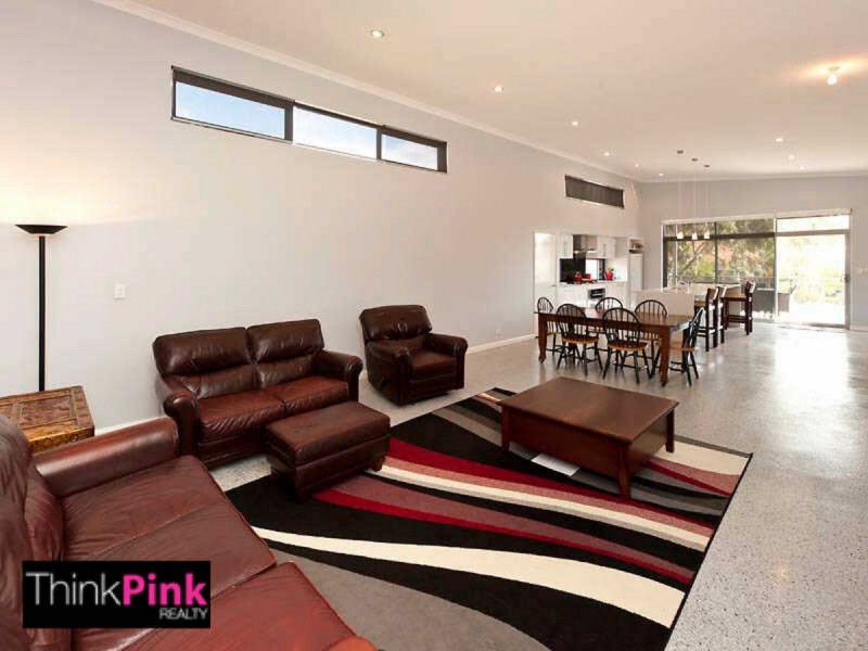 21 Norwood Road, Rivervale WA 6103