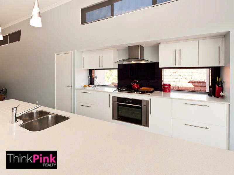 21 Norwood Road, Rivervale WA 6103