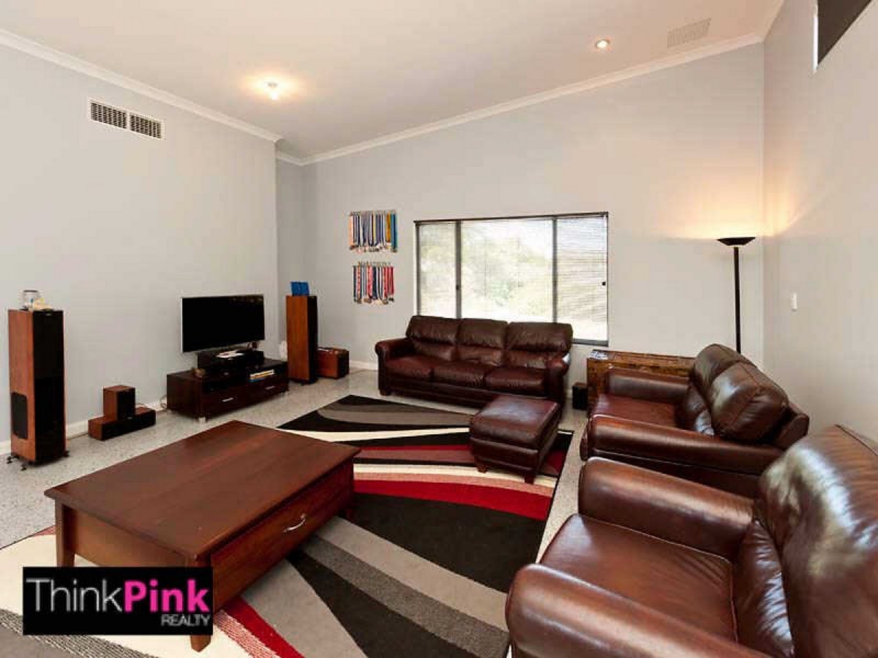 21 Norwood Road, Rivervale WA 6103