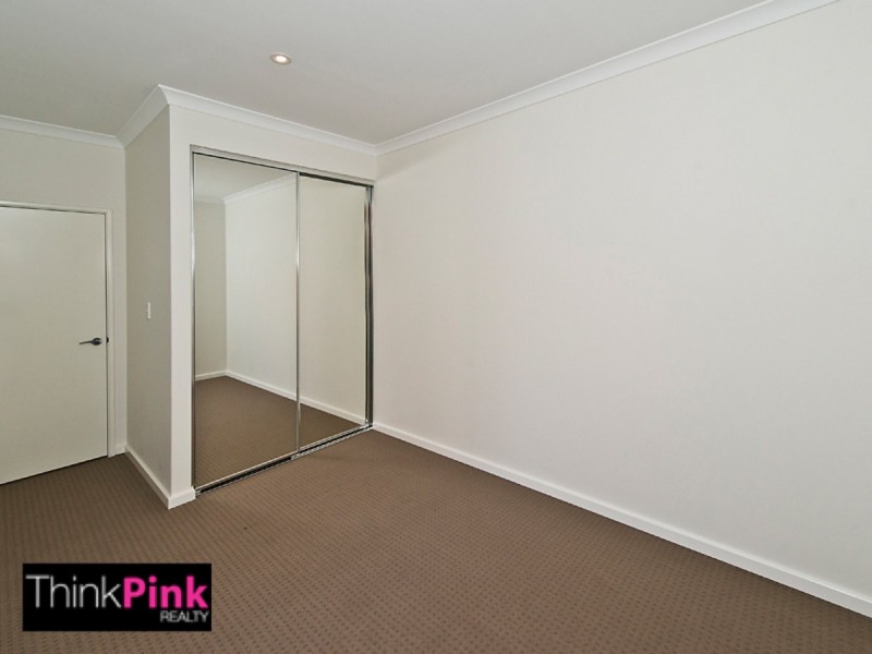 8B Asteroid Way, Carlisle WA 6101