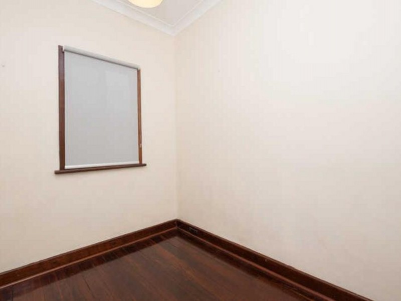 169 Knutsford Avenue, Rivervale WA 6103