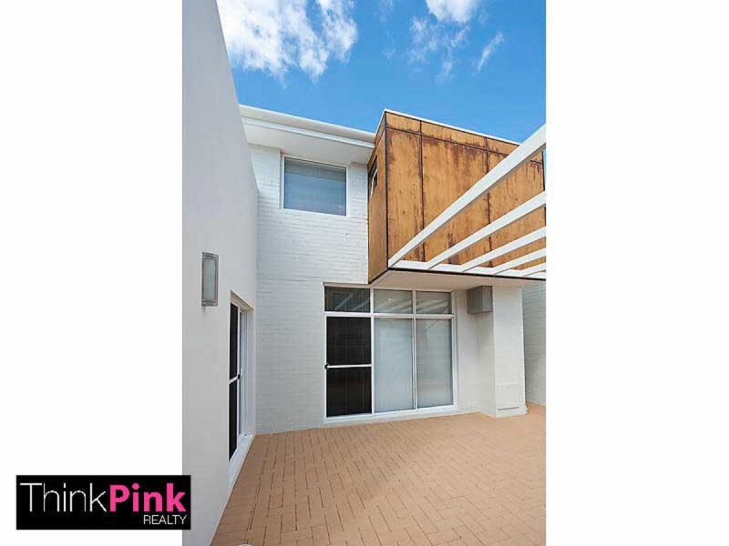2/76 Gladstone Road, Rivervale WA 6103