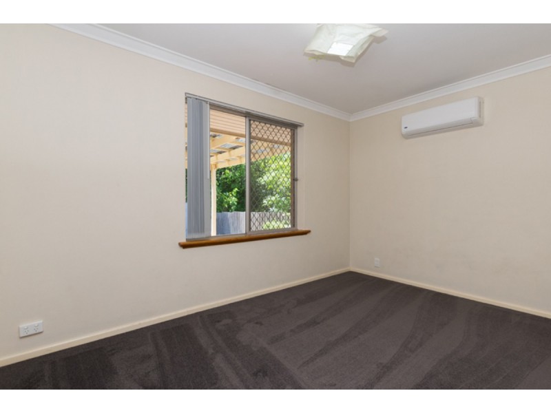 42 Galaxy Way, Carlisle WA 6101