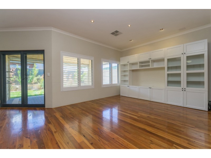 13 Weston Street, Carlisle WA 6101