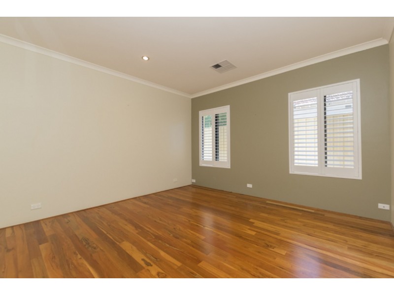 13 Weston Street, Carlisle WA 6101