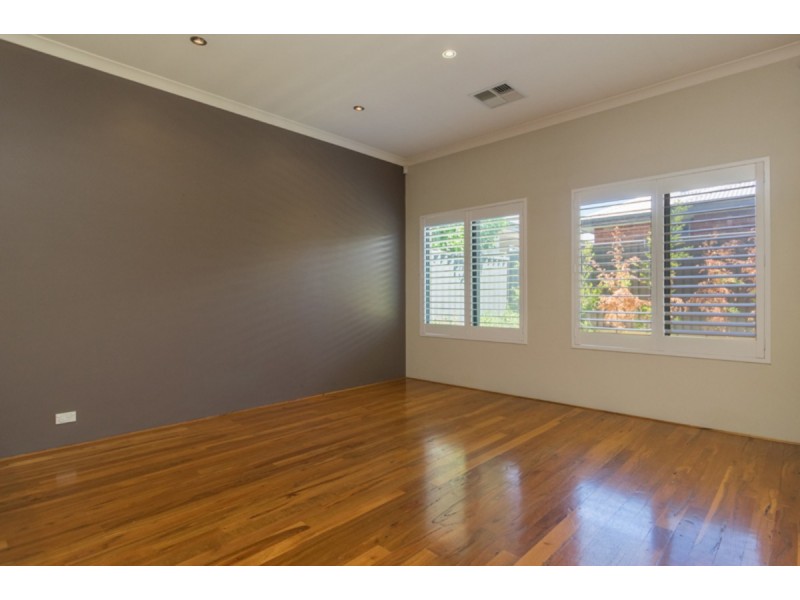 13 Weston Street, Carlisle WA 6101