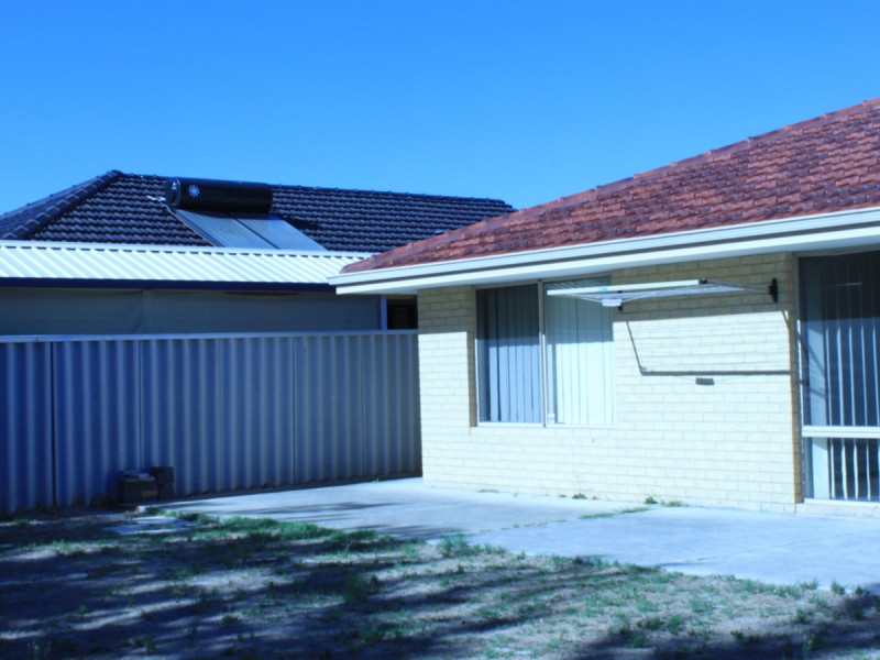 17 Morolo Street, Seville Grove WA 6112