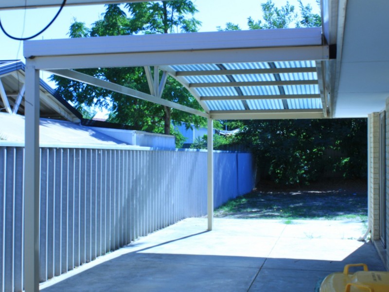 17 Morolo Street, Seville Grove WA 6112