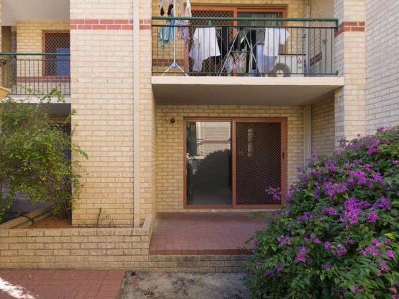 2/18 Forrest Avenue, East Perth WA 6004