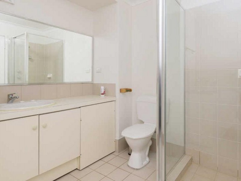 2/18 Forrest Avenue, East Perth WA 6004