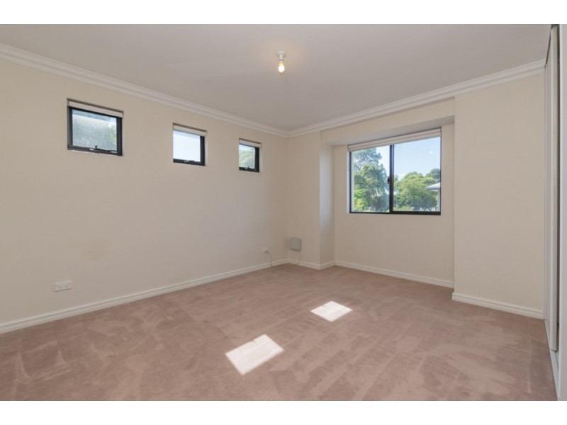 96A Surrey Road, Rivervale WA 6103