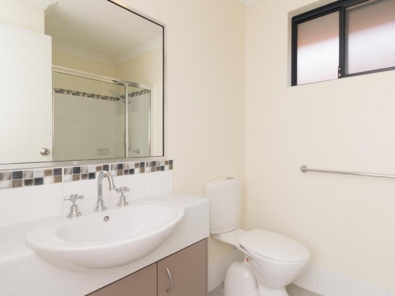 9/197 Welshpool Road, Queens Park WA 6107