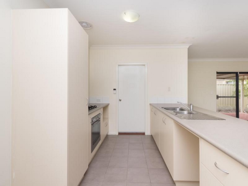 9/197 Welshpool Road, Queens Park WA 6107