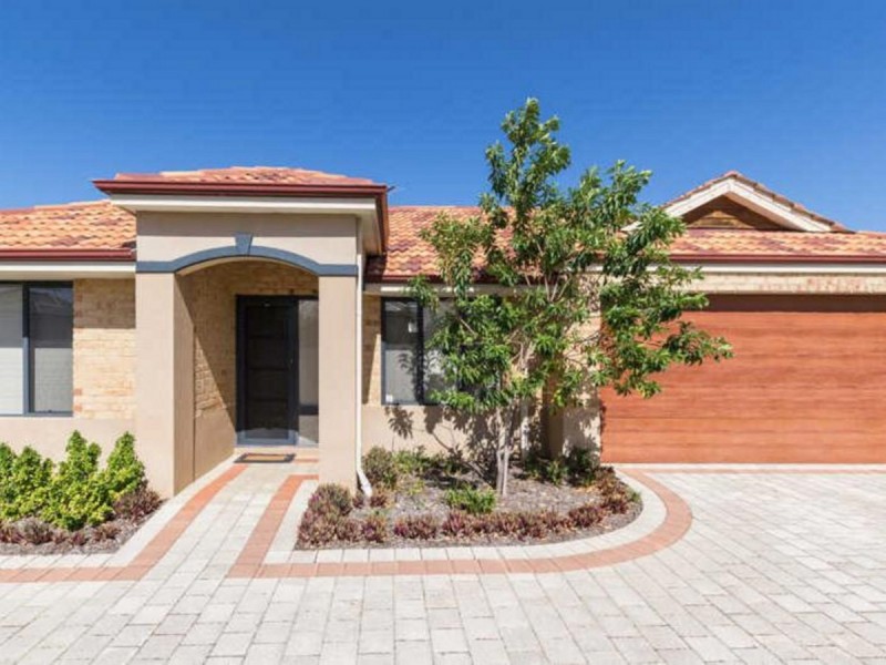 38B Raleigh Street, Carlisle WA 6101