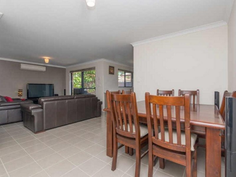 38B Raleigh Street, Carlisle WA 6101