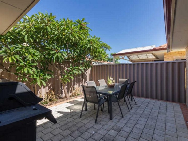 38B Raleigh Street, Carlisle WA 6101