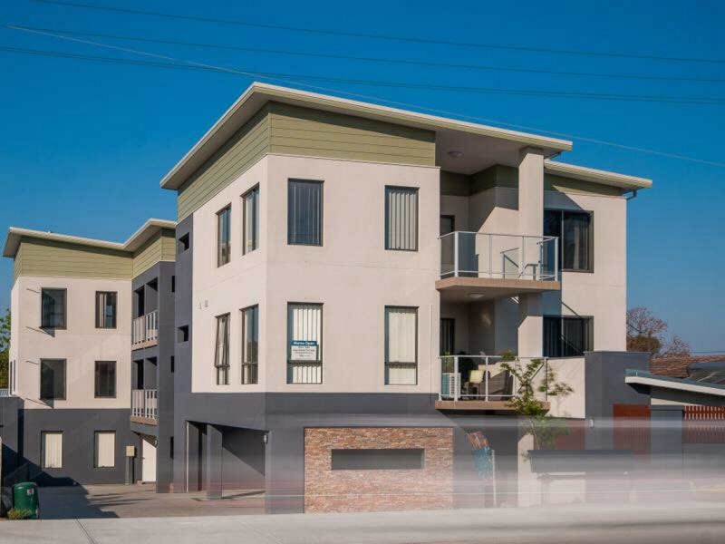 8/203 Belmont Avenue, Cloverdale WA 6105