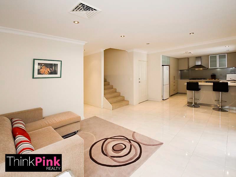 98C Surrey Road, Rivervale WA 6103