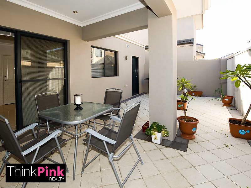 98C Surrey Road, Rivervale WA 6103