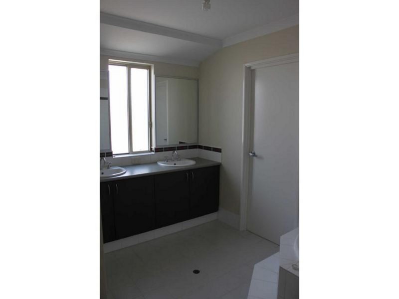 34 Pavonia Parade, Baldivis WA 6171